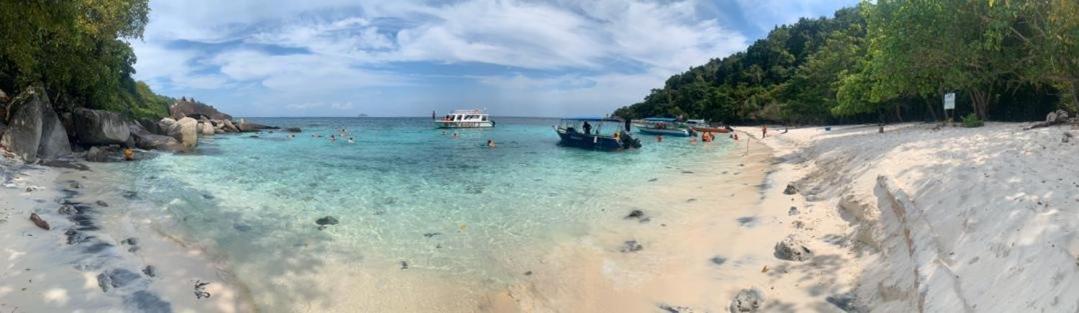 Tioman Santai Resort Kampong Juara Ngoại thất bức ảnh