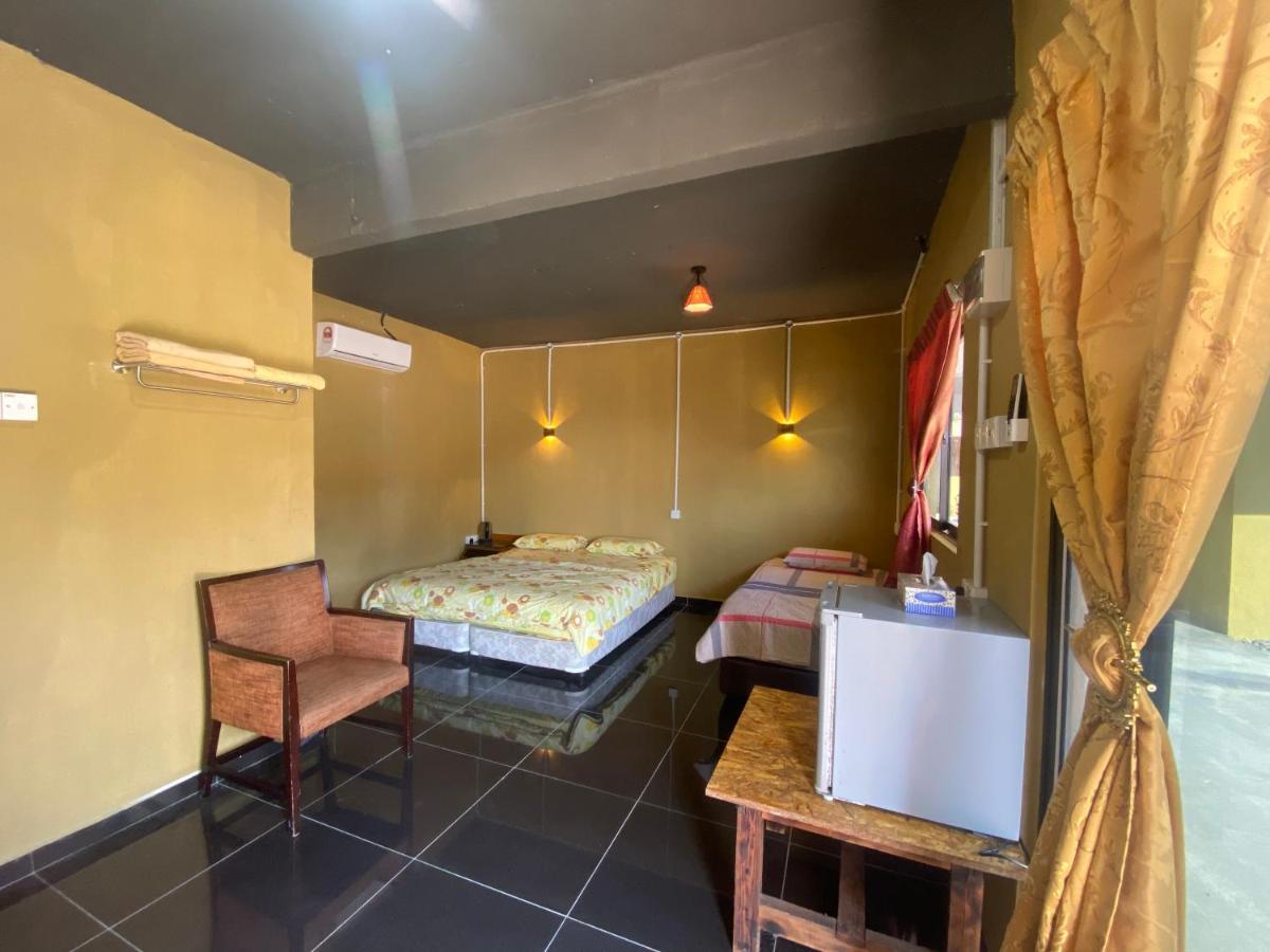 Tioman Santai Resort Kampong Juara Ngoại thất bức ảnh